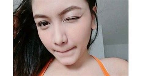 Ngentot Dengan Teman Mama Yang Cantik Dan Montok